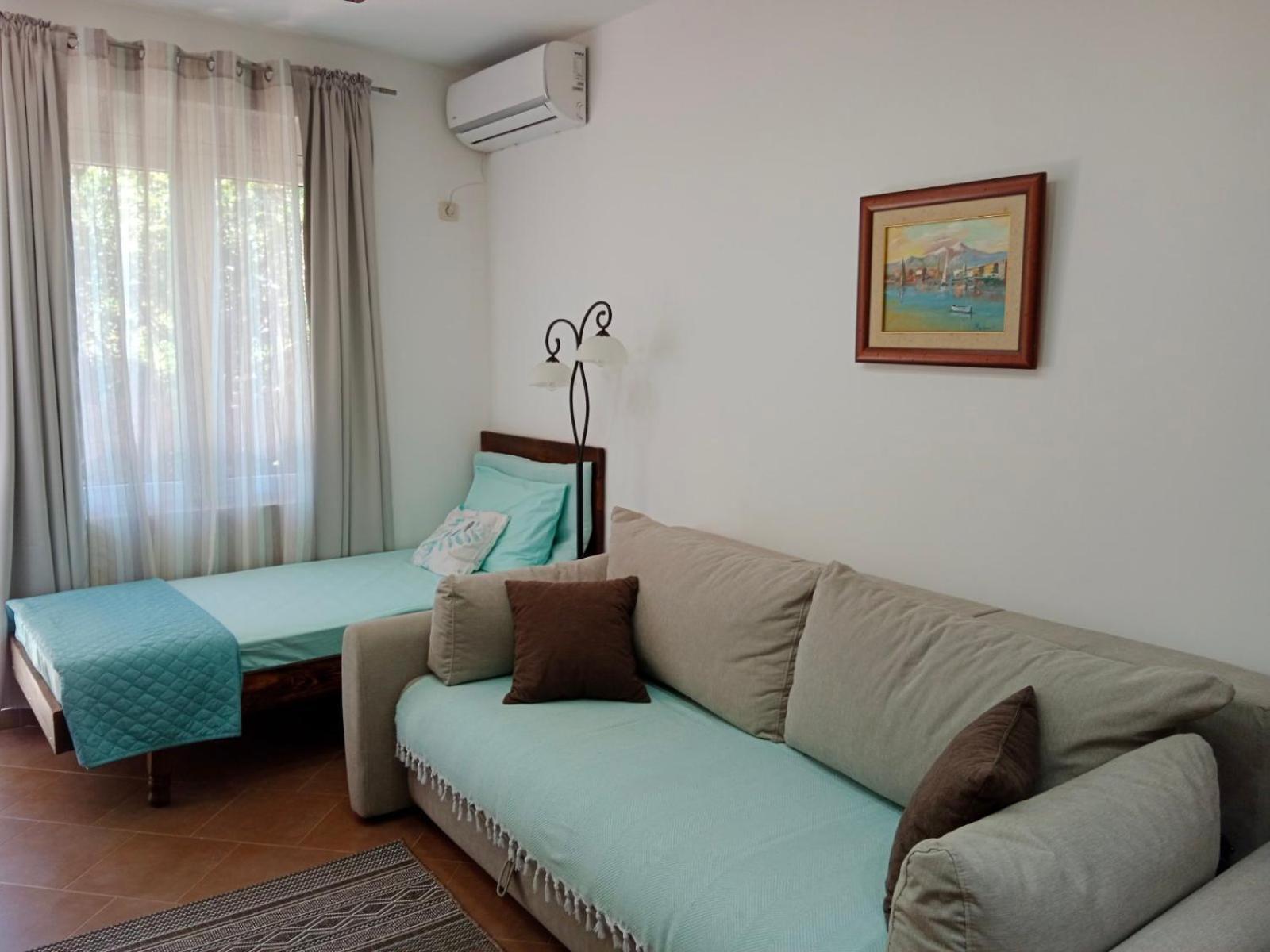Mirta Apartments Family Farm Μπούντβα Εξωτερικό φωτογραφία